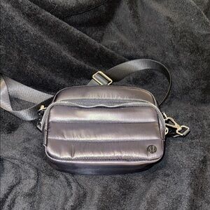 Lululemon Everywhere Crossbody Bag 2L *Wunder Puff✨ NWT